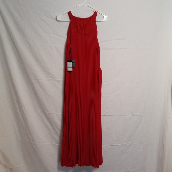 WORTH CHERRY RED PLEATED TO THE FLOOR DRESS NWT WOMEN'S SIZE 12 - Picture 4 of 14